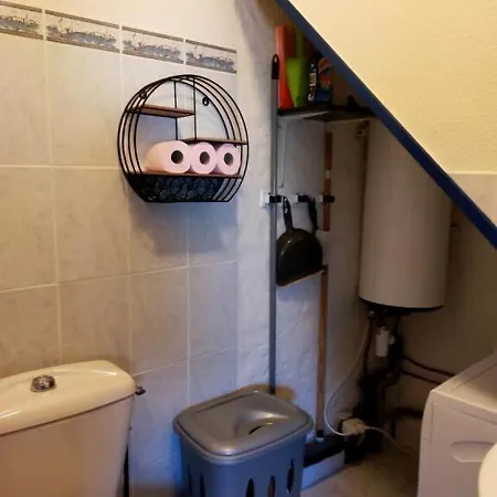 בית נופש Maison Avec Courette A 400 M De La לה ברנרי-אן-רץ